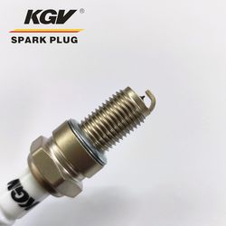 Motorcycle Iridium/Platinum Spark Plug S-D8eix with Carton Packing