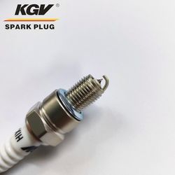 Small Engine Iridium/Platinum Spark Plug S-C7hix Use on Lawn Mower